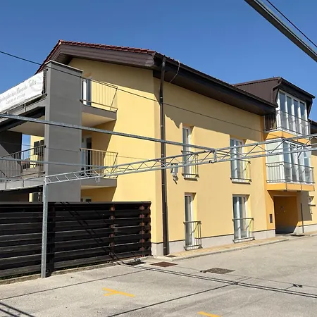 Apartma 6